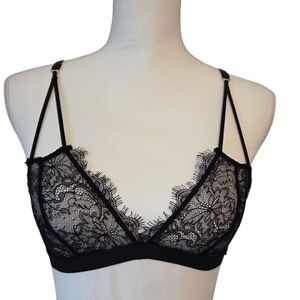 Bluebella Black Lace Bra Intimates & Sleepwear Size Small